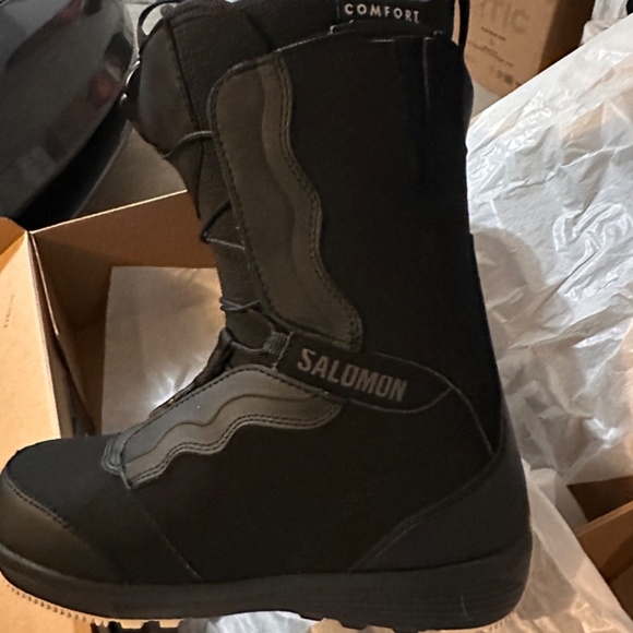 COPY - Brand new Salomon Women’s snowboard boots - Picture 2 of 6